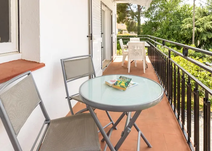 La Farella 60 - Con Balcon * خيرونا